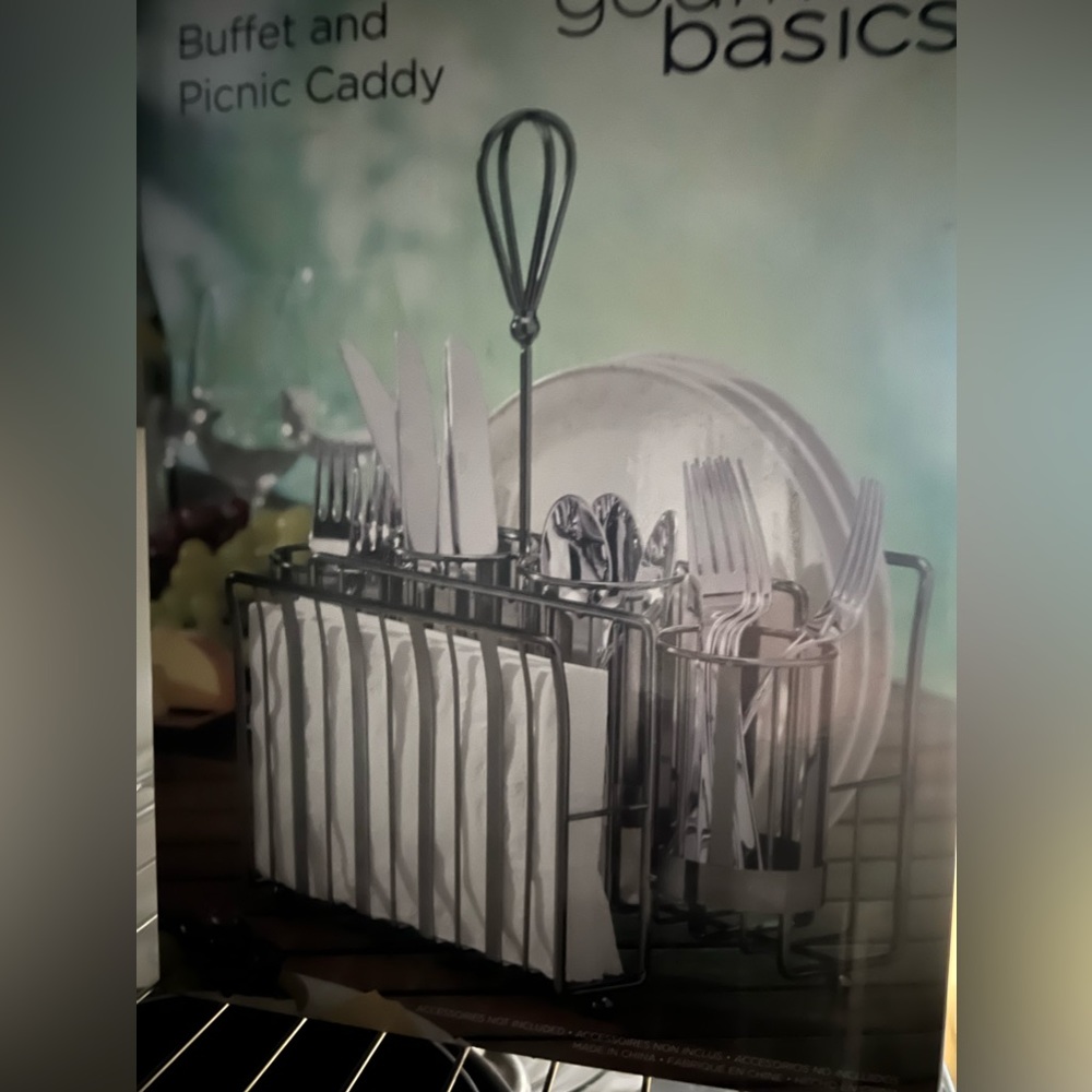 Buffet picnic silverware plates  caddy organizer